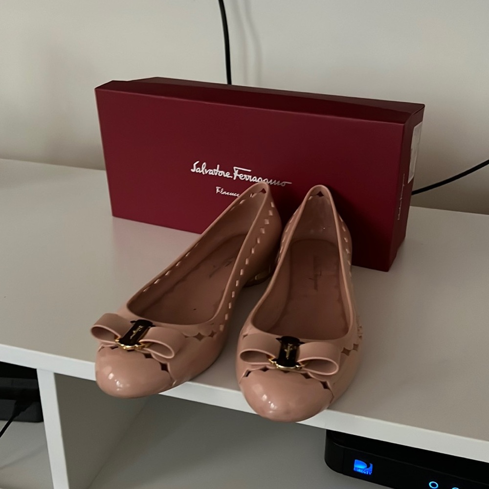 Salvatore Ferragamo Jelly Cutout Vara Bow Flat, Bon Bon